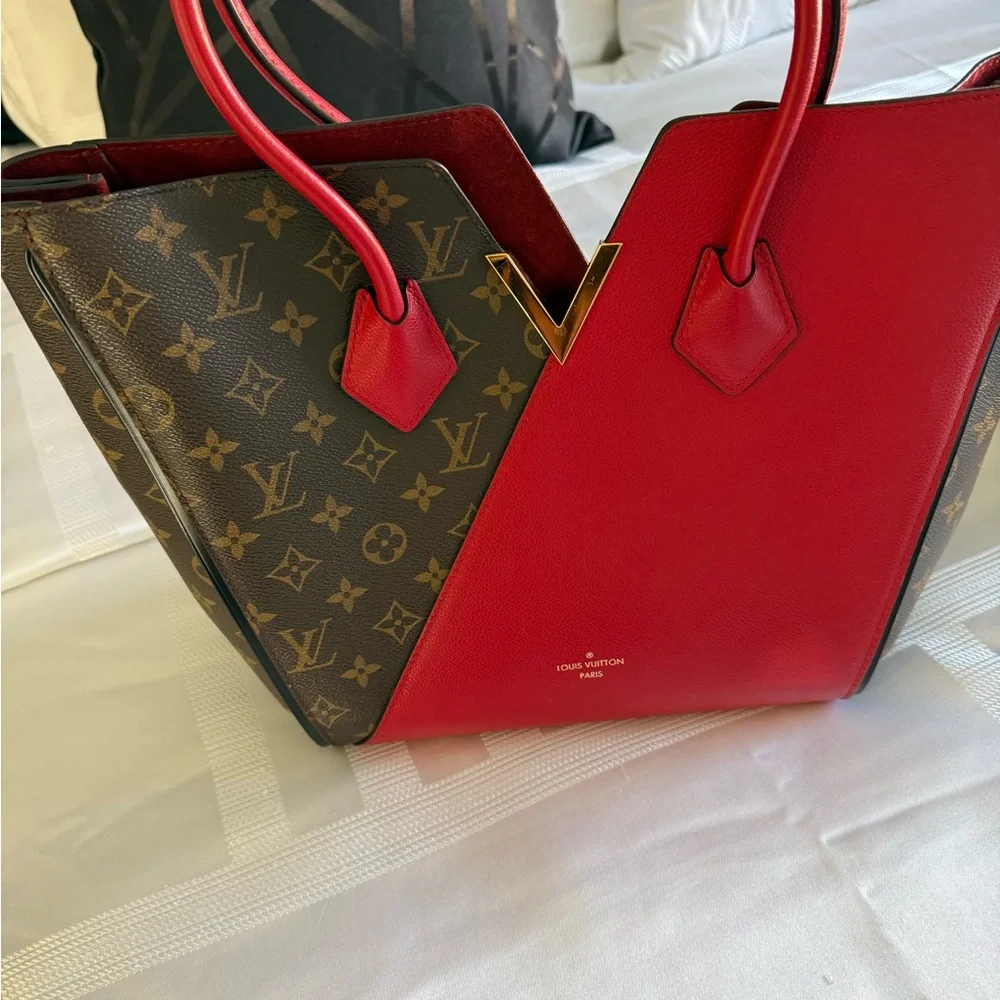 Louis Vuitton Red and Brown Tote - Picture 2 of 7
